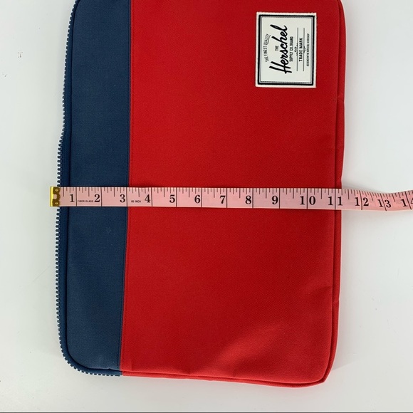Herschel Laptop Case MacBook Pro - Picture 6 of 7
